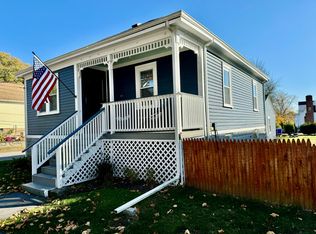 80 Charles St, Bristol, RI 02809