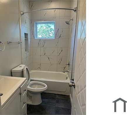 5th image of 2622 University Pl NW #203