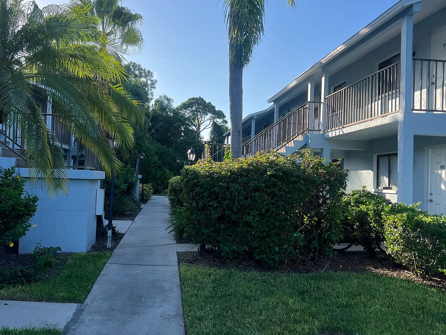 28121 Pine Haven Way — Photo 3