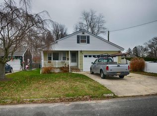 38 Ridge Ave, Manasquan, NJ 08736