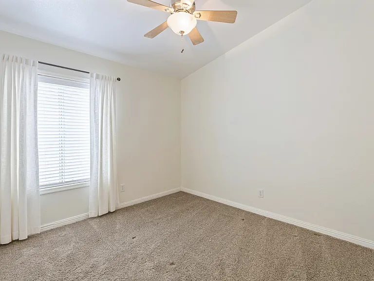 7362 E Hanover Way — Photo 26