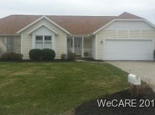 5753 Clover Ridge Dr, Lima, OH 45807