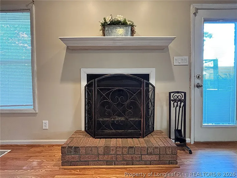 3024 Coachway Dr — Photo 8