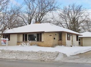 591 4th St, Fond Du Lac, WI 54935