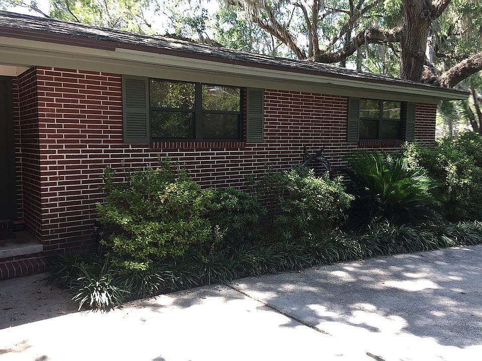 1st image of 2352 Carnes St