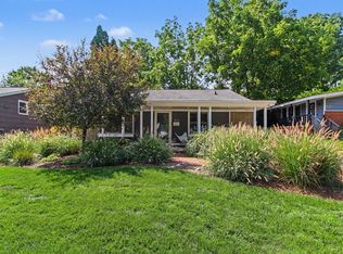 815 Sunrise Ct, Ann Arbor, MI 48103