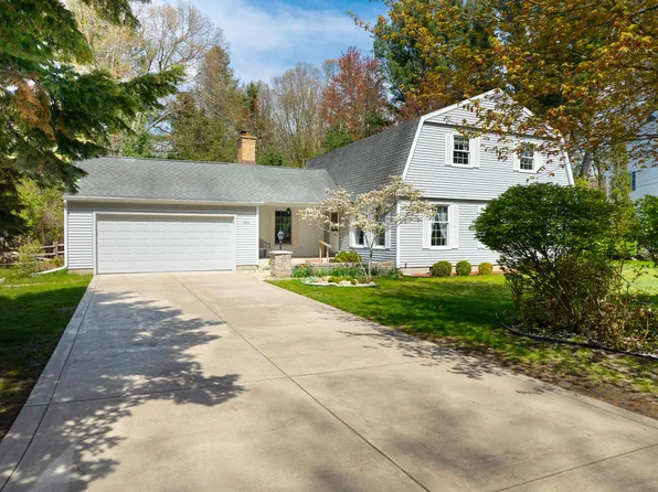 3894 Norton Hills Rd, Muskegon, MI 49441
