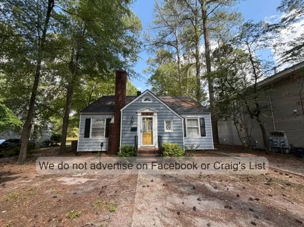 218 Woodrow St, Fayetteville, NC 28303