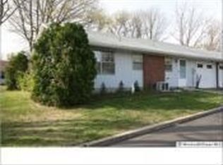 943A Aberdeen Dr, Lakewood, NJ