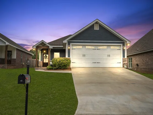 41 N Barnes Field Dr, Hattiesburg, MS 39402