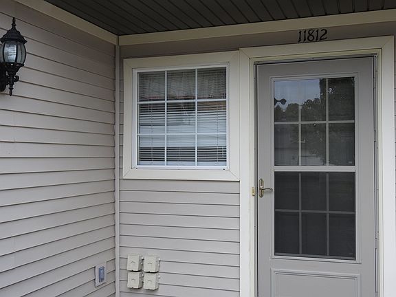 2nd image of 11812 River Hills Pkwy
