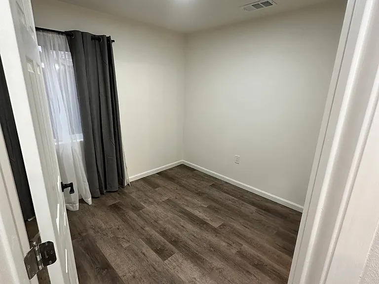 3074 Holly Dr — Photo 8