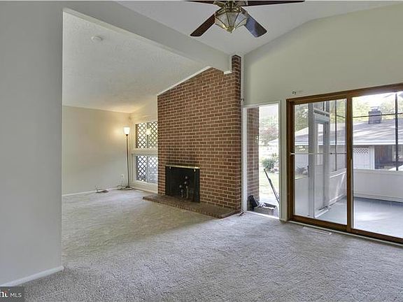 4th image of 8608 Camden St