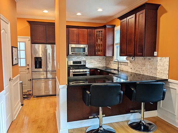 View of the beautiful kitchen (plenty of counter space!)