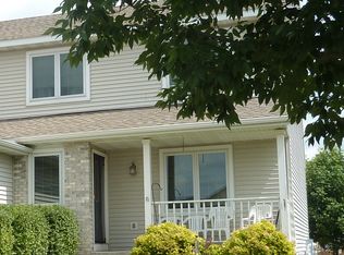 806 Saint John St, Cottage Grove, WI 53527