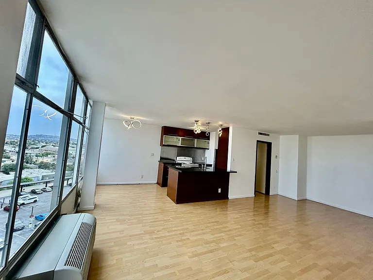100 Atlantic Ave #908 — Photo 8