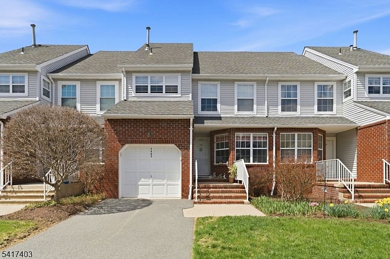 1st image of 1403 Moonlight Ct