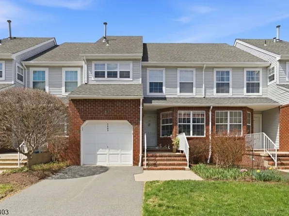 1403 Moonlight Ct, Washington Twp., NJ 07840