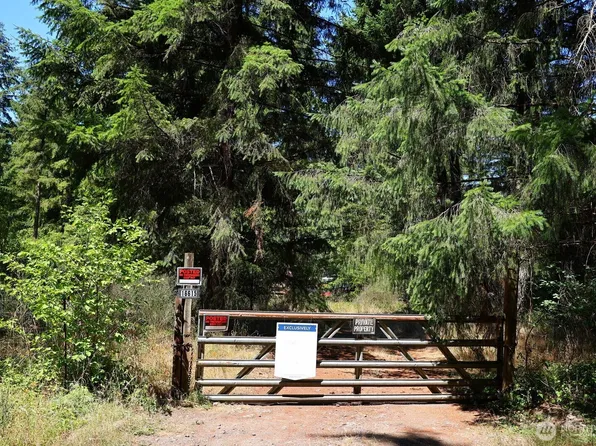 16615 Williams Lane SW, Rochester, WA 98579