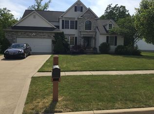 5862 Trystin Tree Dr, Medina, OH 44256