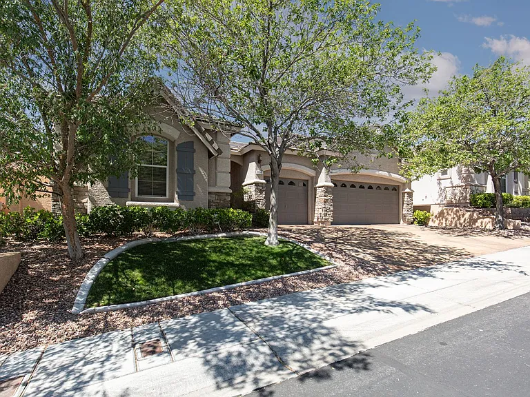 11749 Stonewall Springs Ave — Photo 3