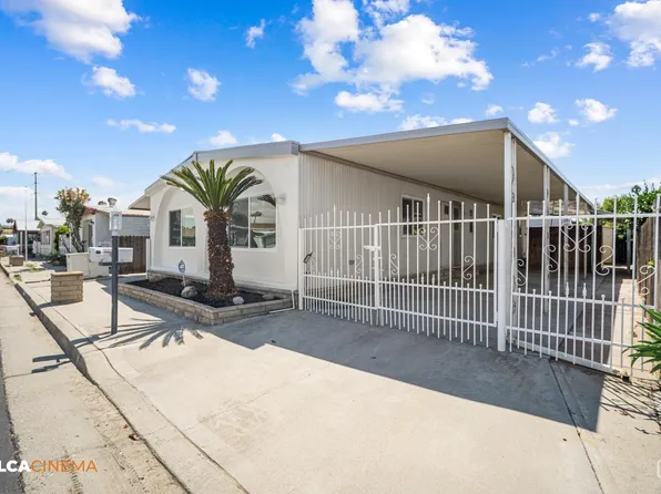 717 45th St, Bakersfield, CA 93301