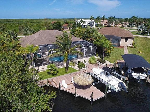 4th image of 3931 Surfside Blvd