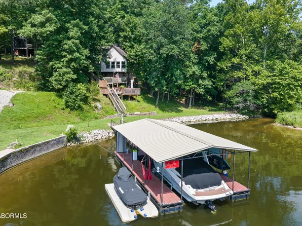 31 Cove Rd, Rocky Mount, MO 65072