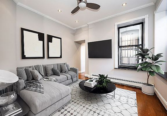 2nd image of 184 Stanton St #2R