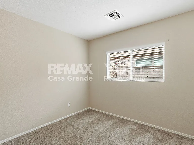 660 W Kingman Loop — Photo 13