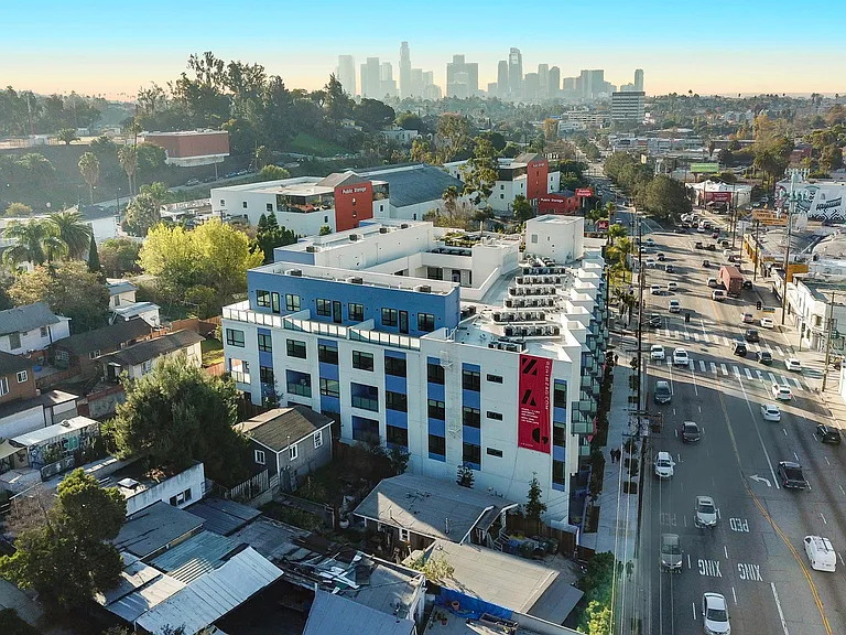 Zag Apartments — Photo 8