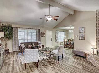 6906 Blue Ridge Dr, Richmond, TX 77469