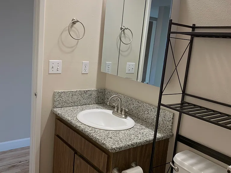 Second full bath