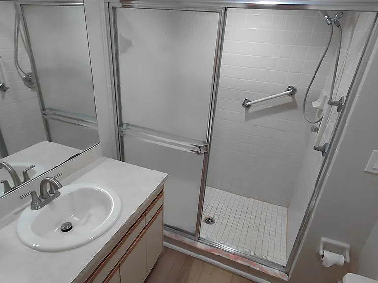 444 Bouchelle Dr #201 — Photo 14
