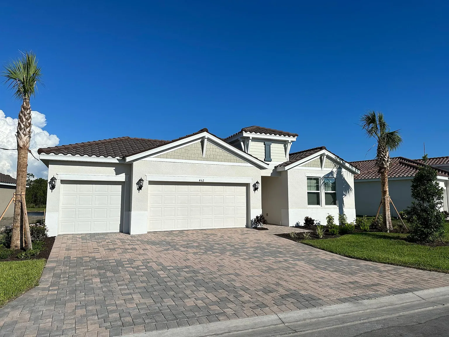 452 Daylily Blvd — Photo 1