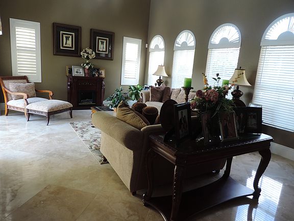 5th image of 4097 Artesa Dr