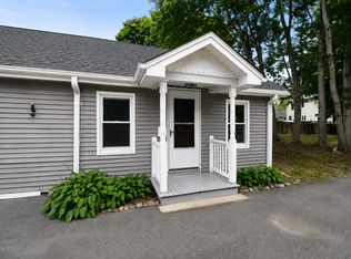 164 Warren Ave APT B, Whitman, MA 02382