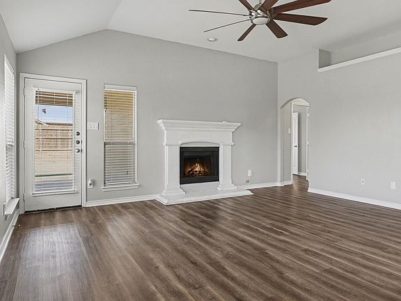 4th image of 152 Doe Meadow Ln