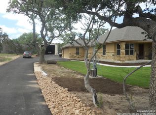 1311 Mossy Holw, Spring Branch, TX 78070