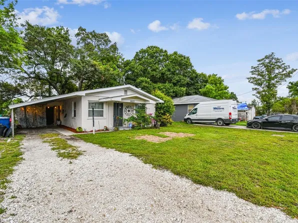 1603 34th Ave E, Bradenton, FL 34208