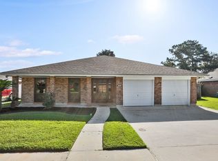 20 Mercurey Dr, Kenner, LA 70065