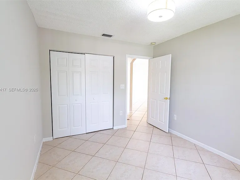 11811 SW 8th St — Photo 20
