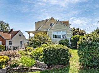 86 Seward Ln, Aston, PA 19014