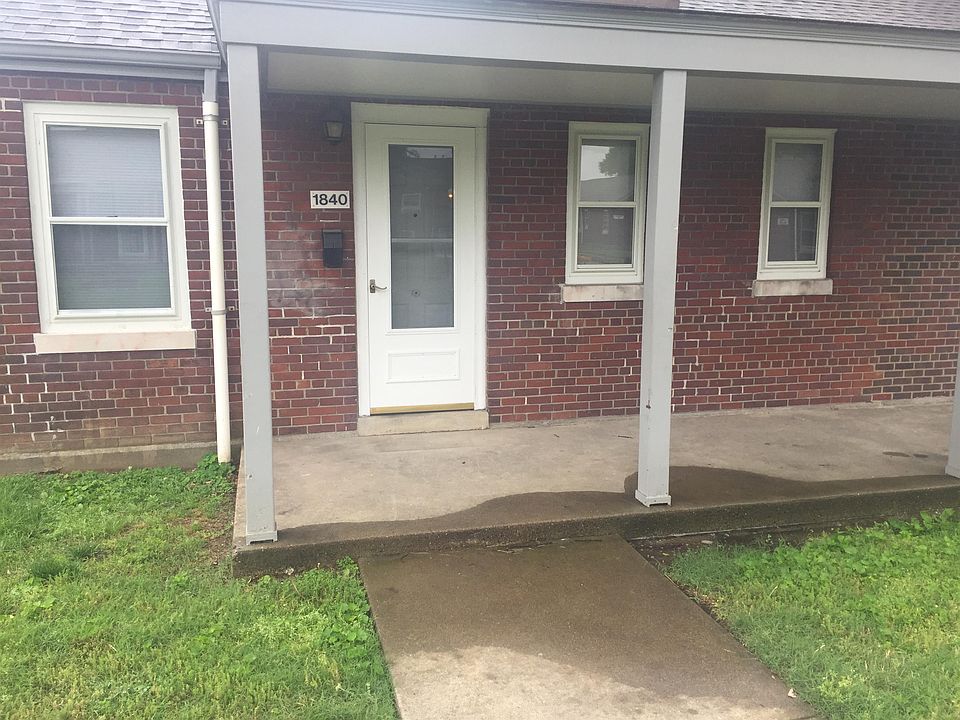 1st image of 1840 La Salle Pl