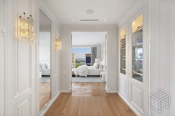 Sold by Halstead Real Estate | media 10