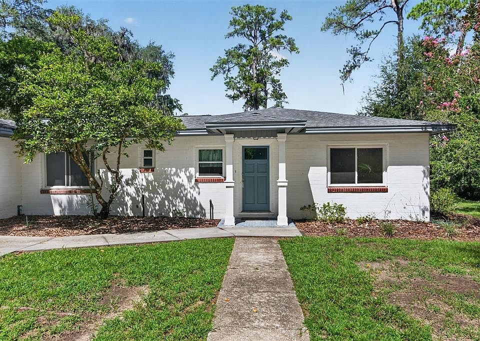 1st image of 2707 NW 4TH AVENUE
