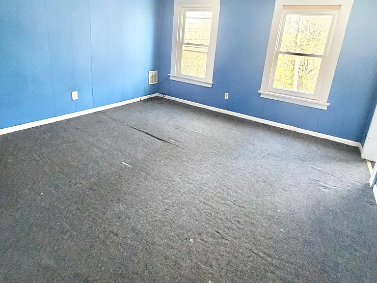 174 Hazel St #1 — Photo 7
