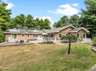 1839 Silverton Rd, Toms River, NJ 08753