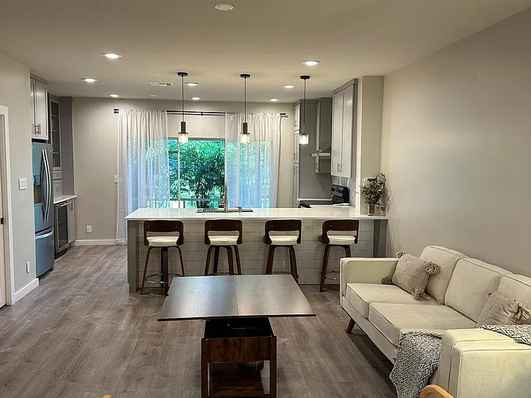 13792 Creston Pl — Photo 1