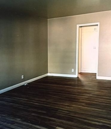 4th image of 35272 Avenue B #A
